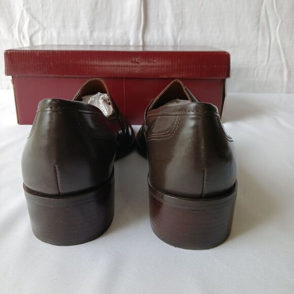 Sold - Picture 5 of 8